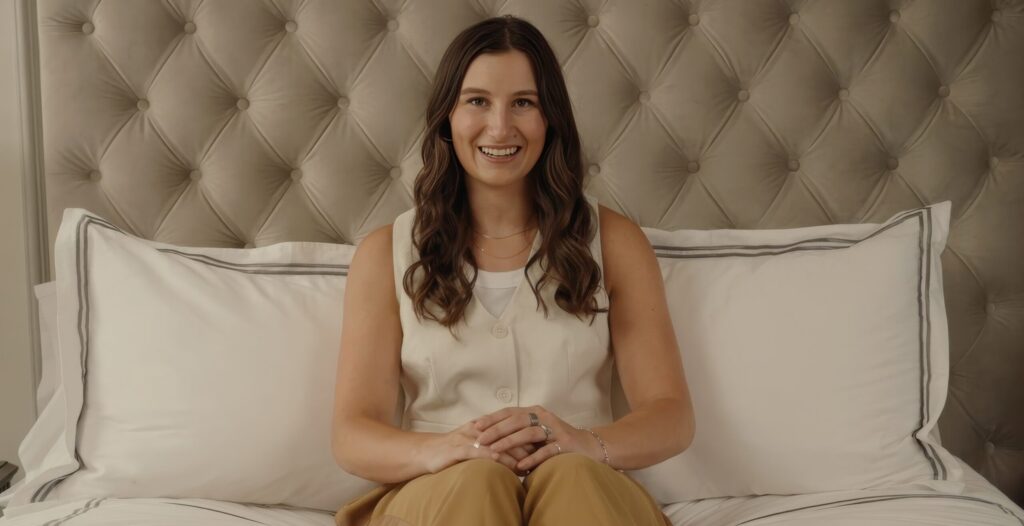 Lauren Macuga Photos